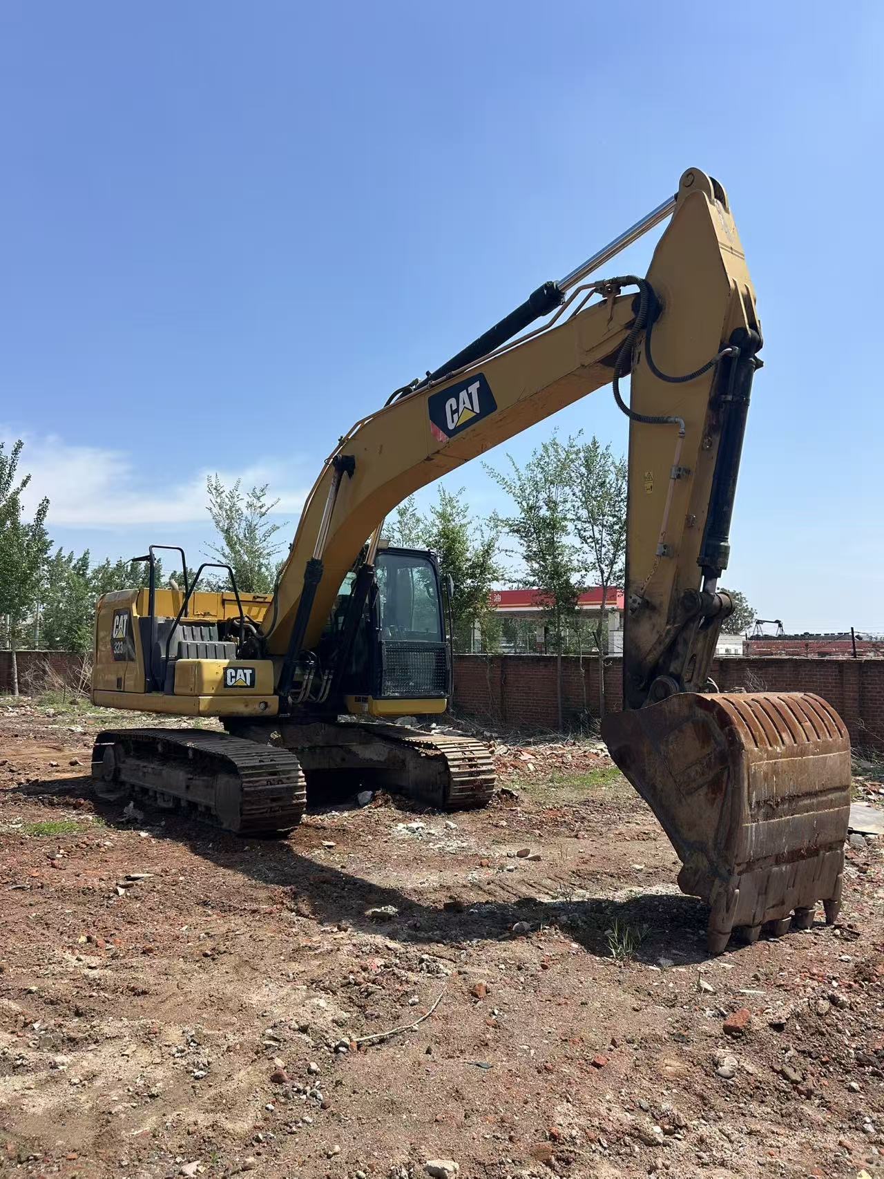 Buy Caterpillar 320C Used Excavator / 6