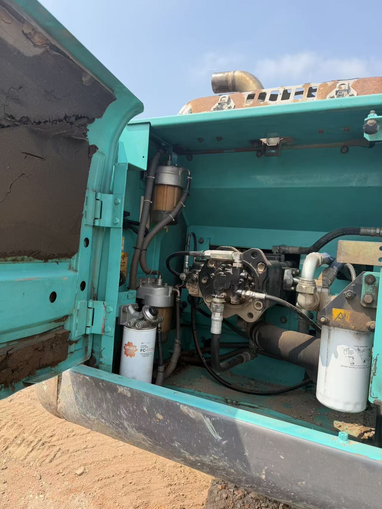 Buy Kobelco 210LC-9 Used Excavator / 9