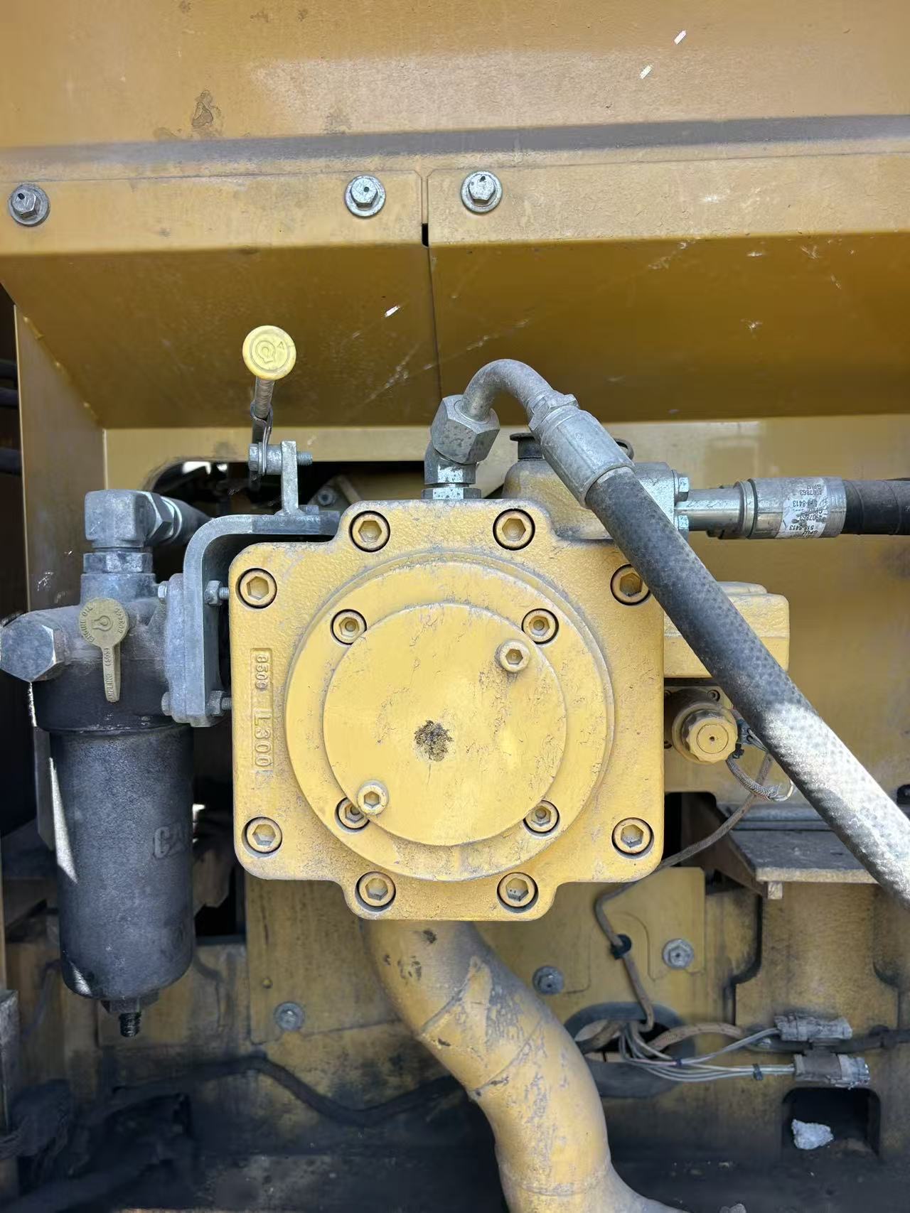 Buy Caterpillar 320C Used Excavator / 3