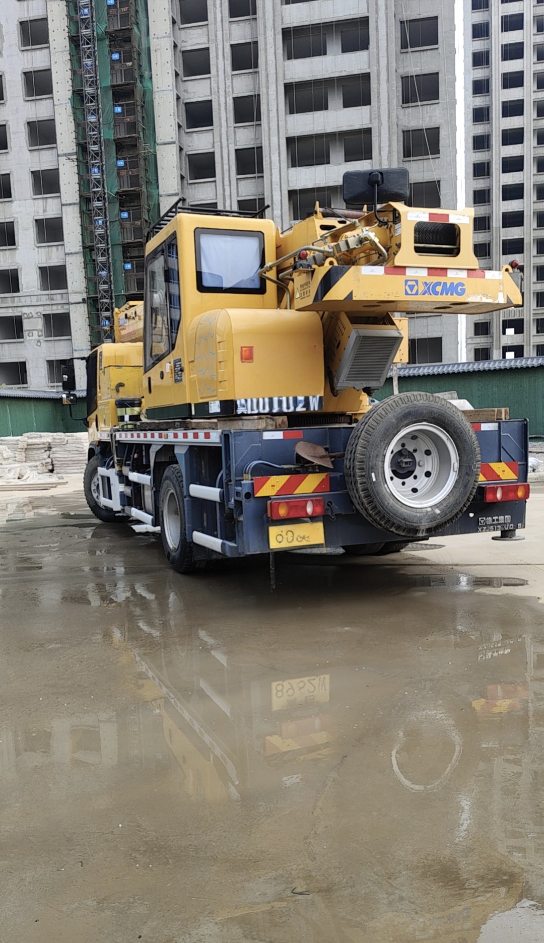 Buy XCMG XCT8L4 Used Crane / 2