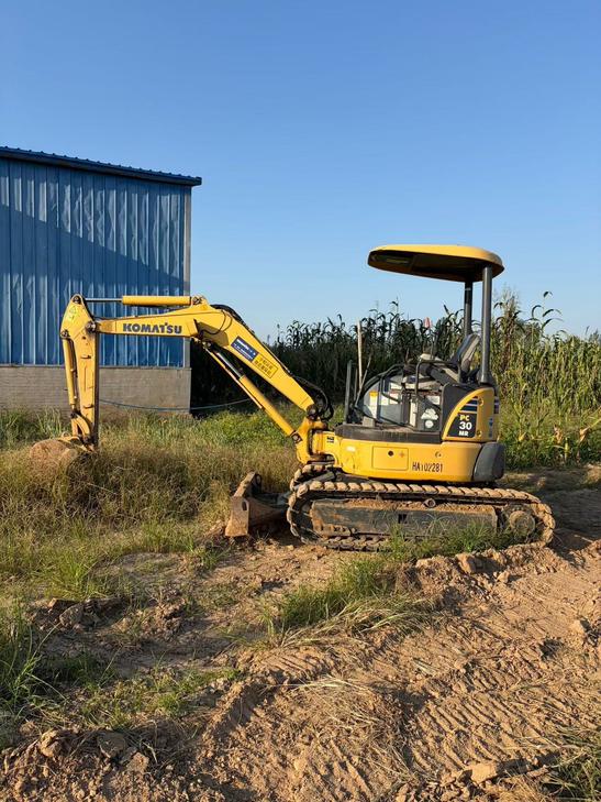Buy Komatsu PC30 Used Excavator / 1