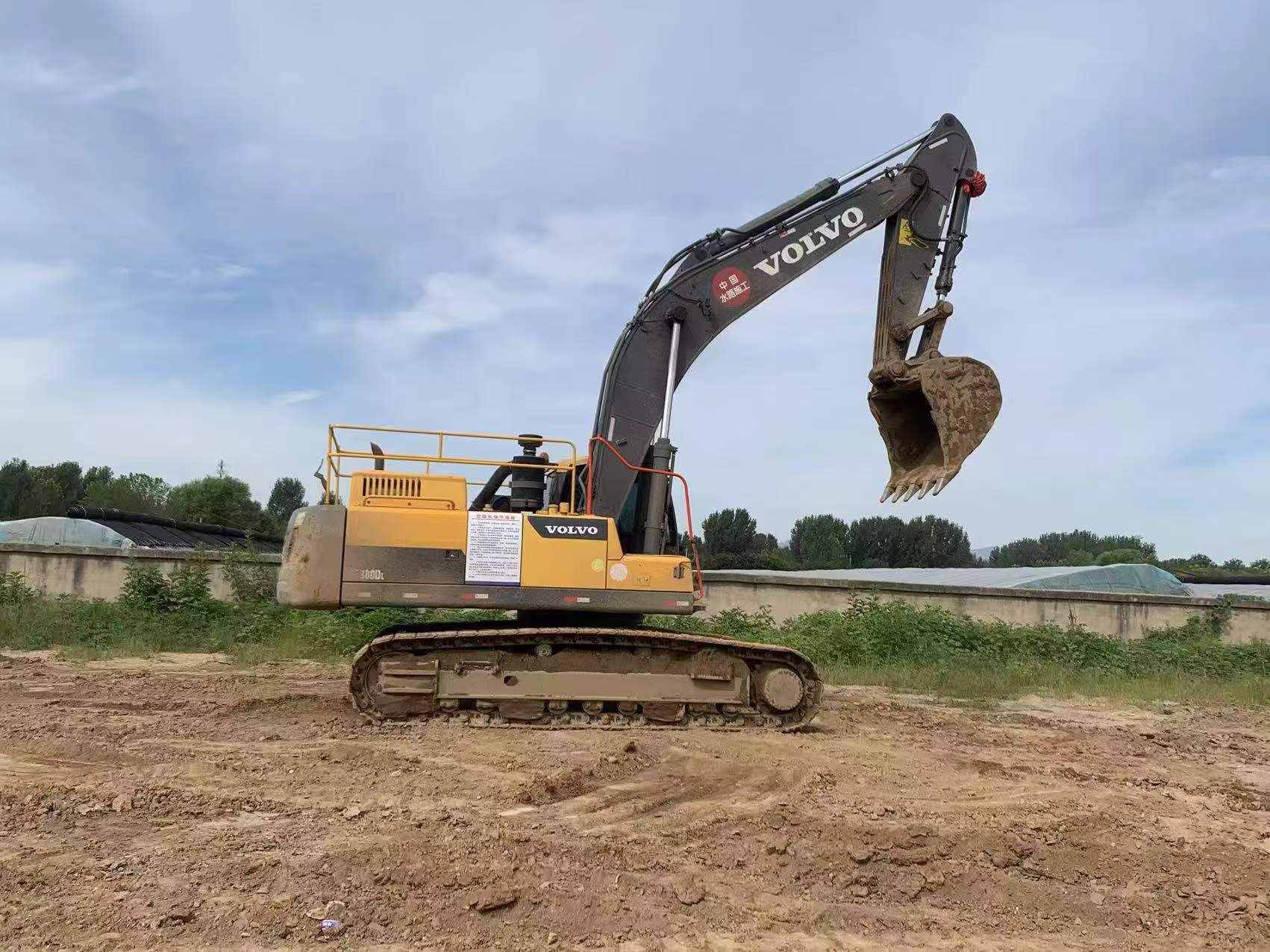 Buy Volvo EC380D Used Excavator / 3