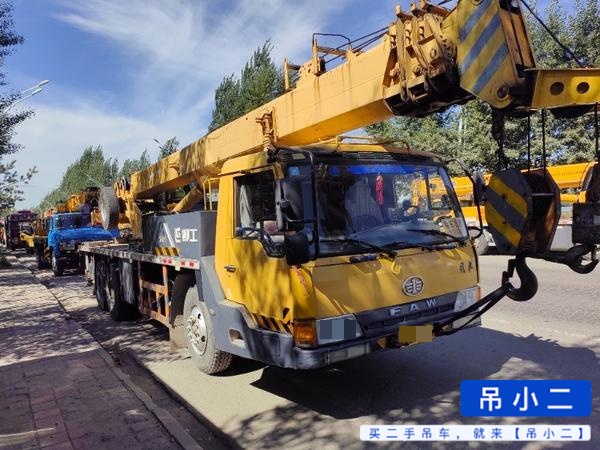 Buy XCMG QY25K5-1 Used Crane / 7
