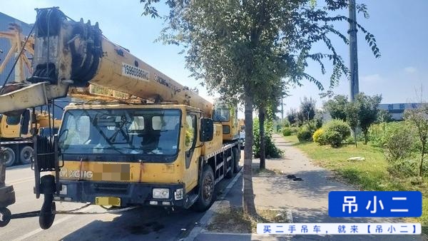 Buy XCMG QY20G Used Crane / 2