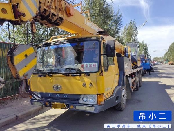 Buy XCMG QY25K5-1 Used Crane / 8