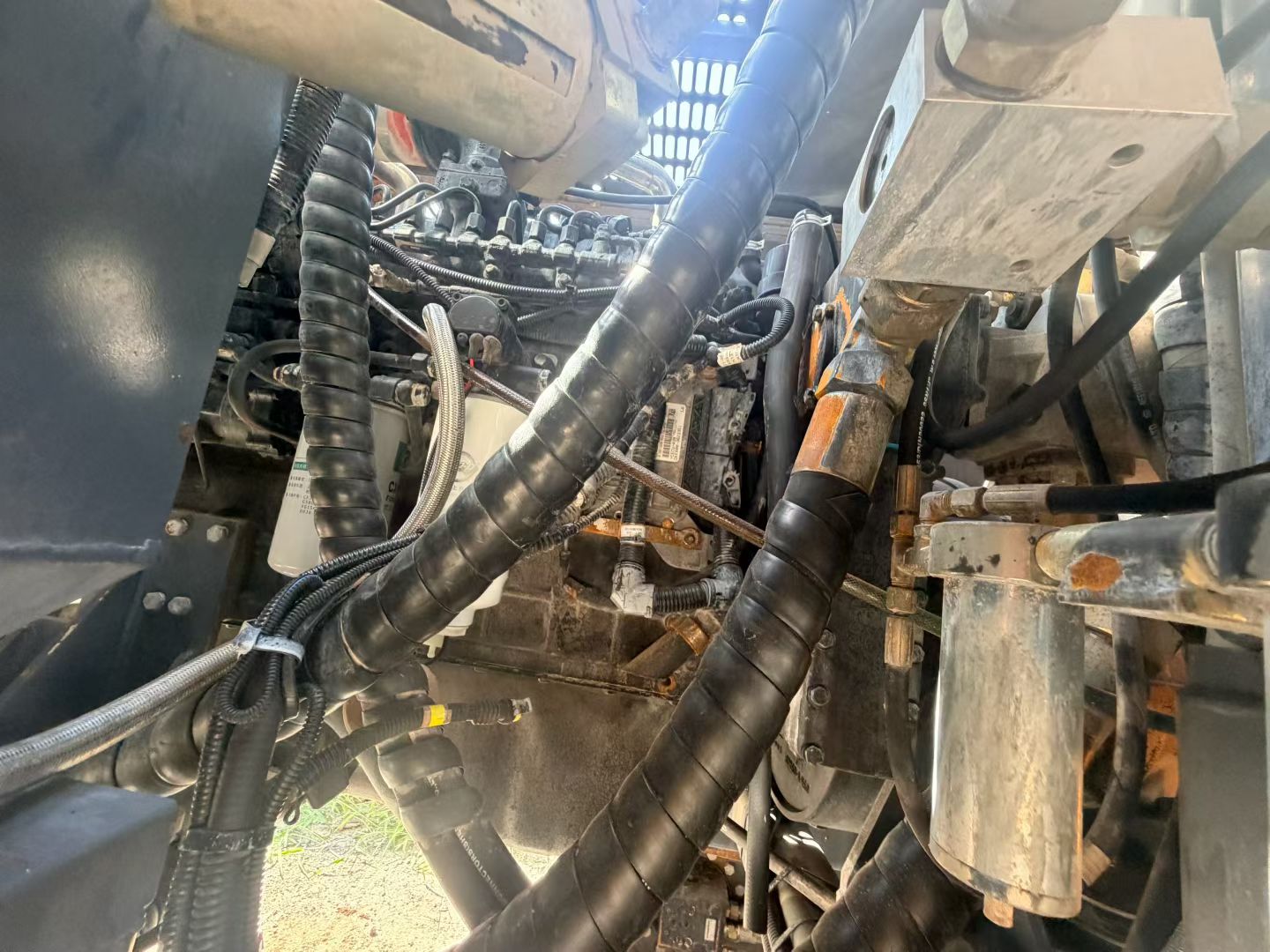 Buy Kaishan KT9C Used Drill Rig / 9