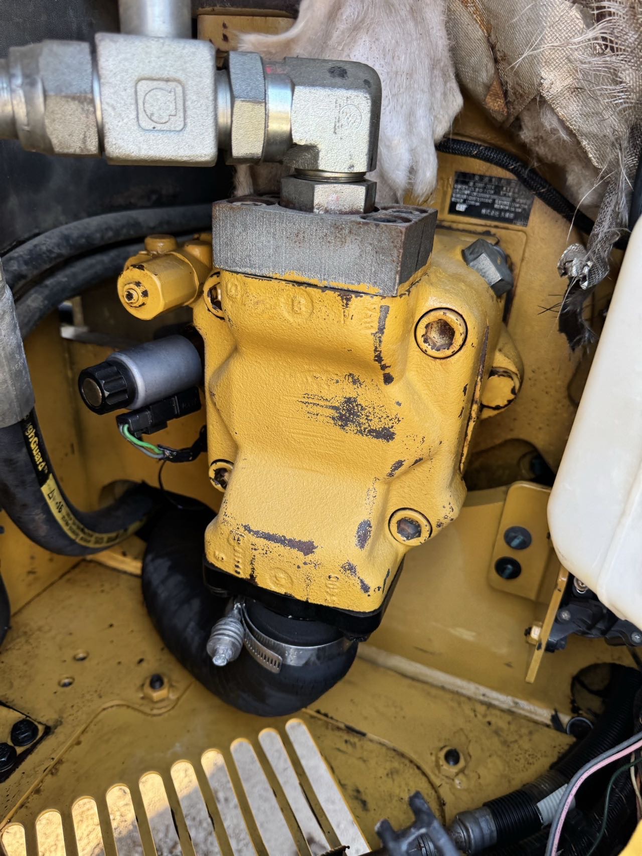 Buy Caterpillar 310 Used Excavator / 8