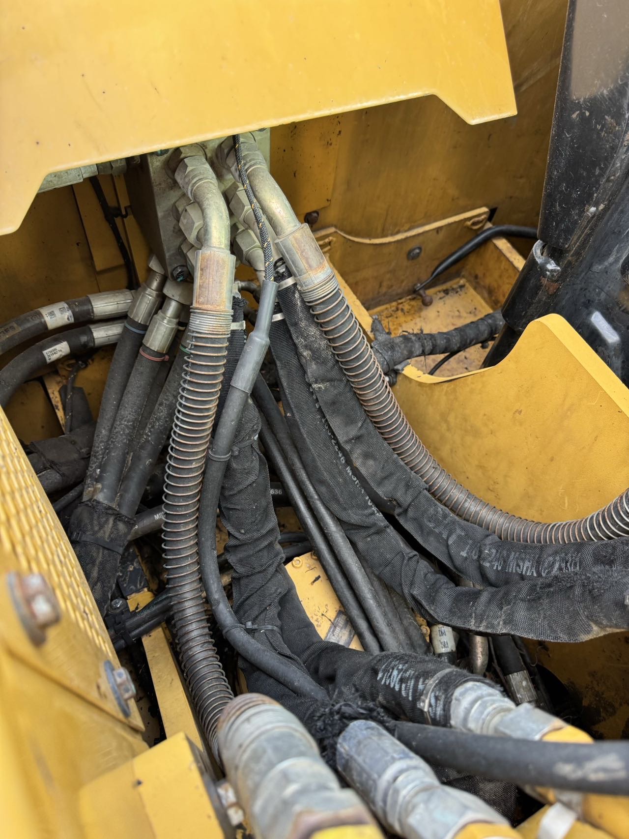 Buy Caterpillar 310 Used Excavator / 6