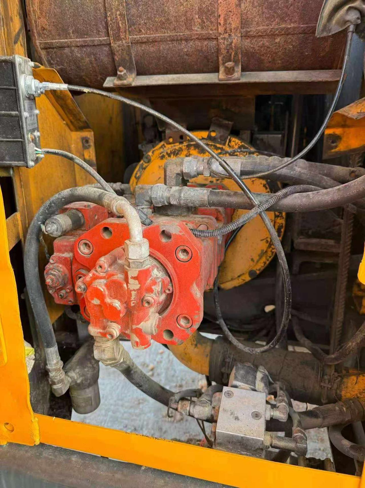 Buy Hyundai 110-7 Used Excavator / 5