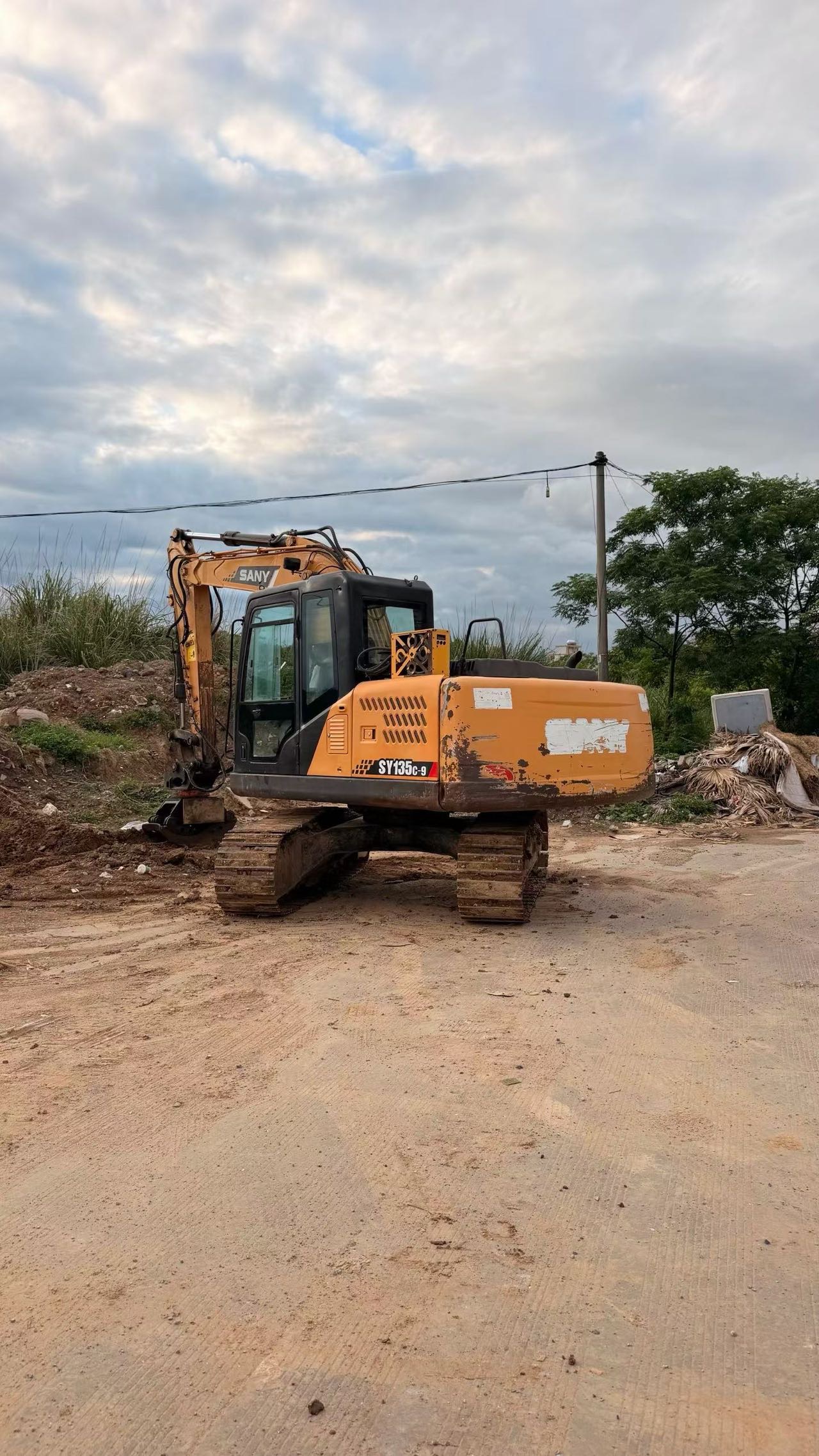 Buy Sany 115C-9 Used Excavator / 3