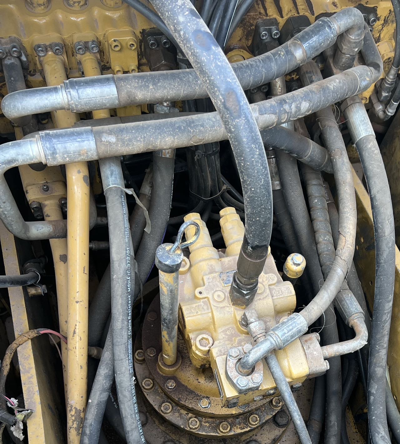 Buy Caterpillar 320C Used Excavator / 7