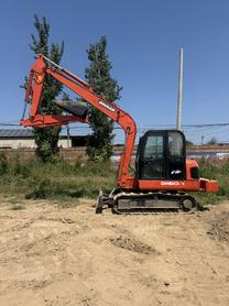 Buy Doosan DH60 Used Excavator / 8 Buy Doosan DH60 Used Excavator / 8