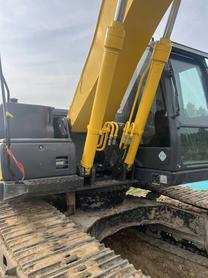 Buy Sumitomo 210A5 Used Excavator / 3 Buy Sumitomo 210A5 Used Excavator / 3