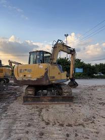 Buy XCMG XE75D Used Excavator / 2 Buy XCMG XE75D Used Excavator / 2