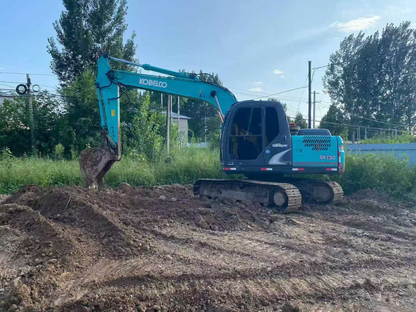 Buy Kobelco 130UR Used Excavator / 3