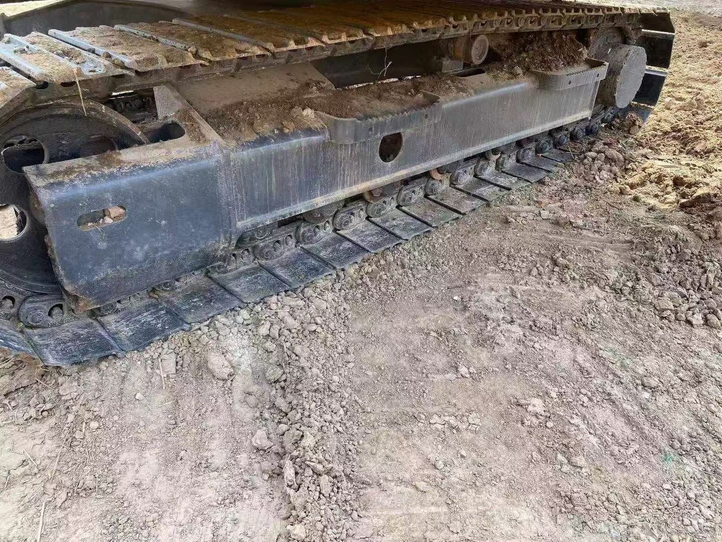 Buy Komatsu PC130-7 Used Excavator / 8
