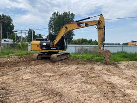 Buy Caterpillar CT18-7BS Used Excavator / 3 Buy Caterpillar CT18-7BS Used Excavator / 3