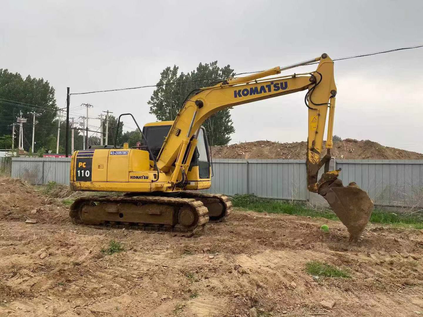 Buy Komatsu PC110-7 Used Excavator / 4