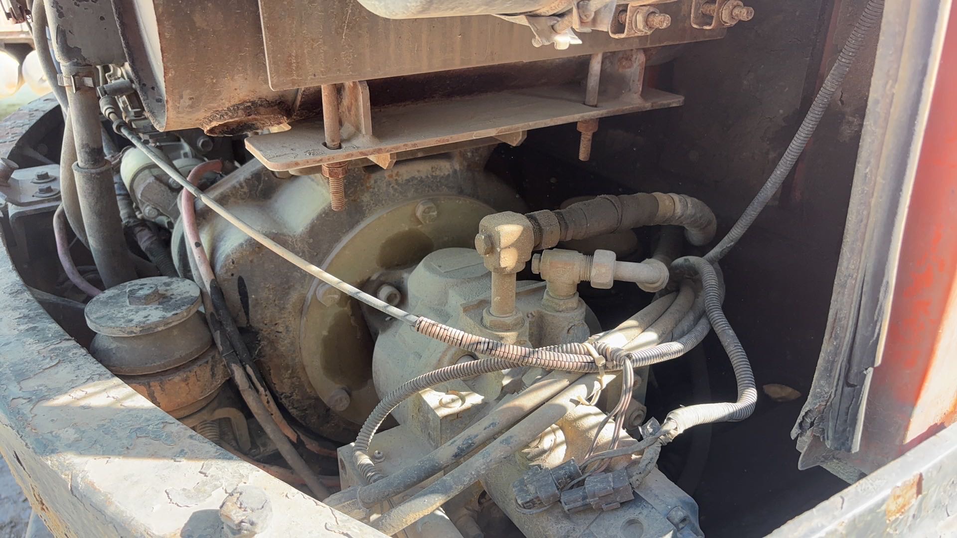 Buy Doosan DH55G Used Excavator / 4