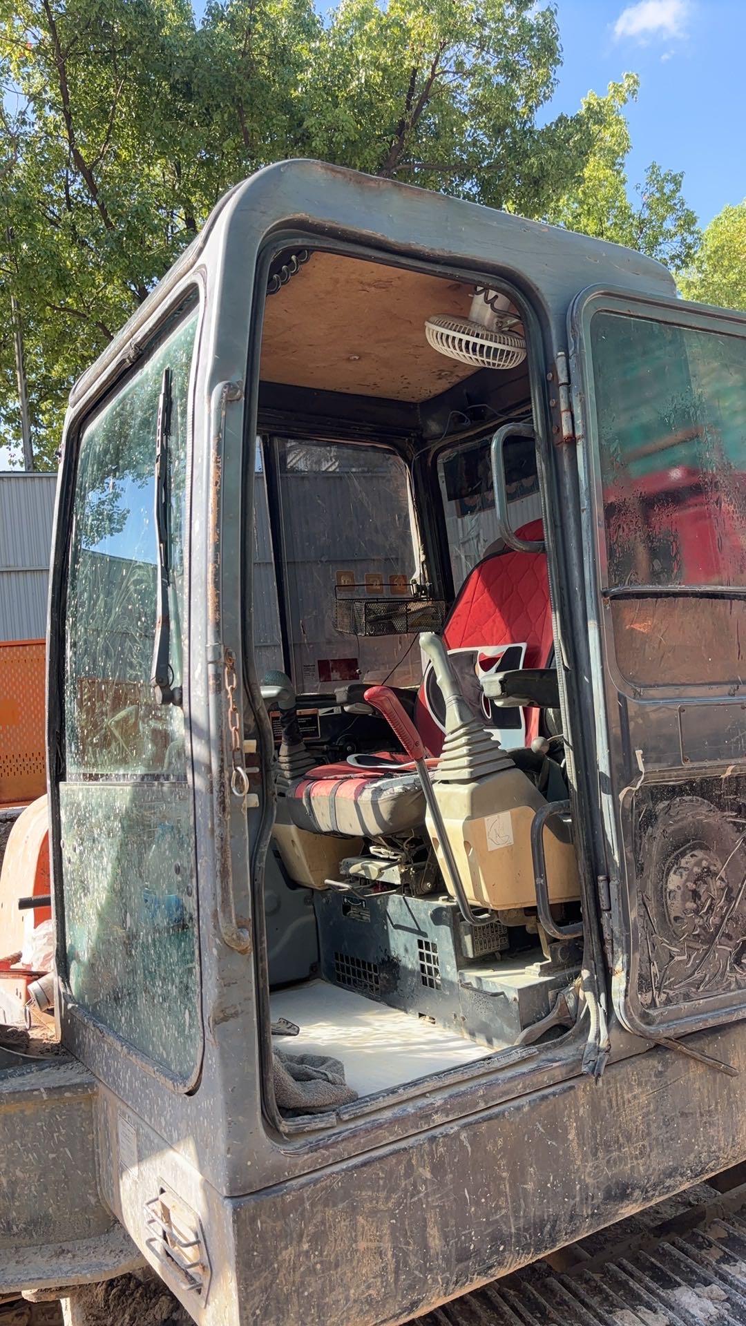 Buy Doosan DH55G Used Excavator / 7
