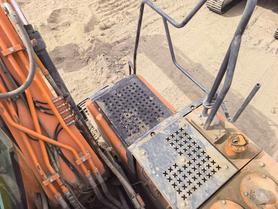 Buy Doosan DH130LC-V Used Excavator / 8 Buy Doosan DH130LC-V Used Excavator / 8