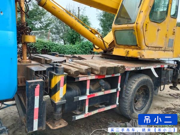 Buy XCMG 8B5 Used Crane / 5