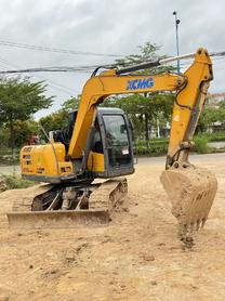 Buy XCMG XE75DA PLUS Used Excavator / 3 Buy XCMG XE75DA PLUS Used Excavator / 3
