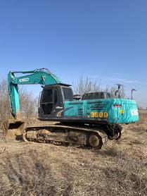 Buy Kobelco 380D-8 Used Excavator / 6 Buy Kobelco 380D-8 Used Excavator / 6