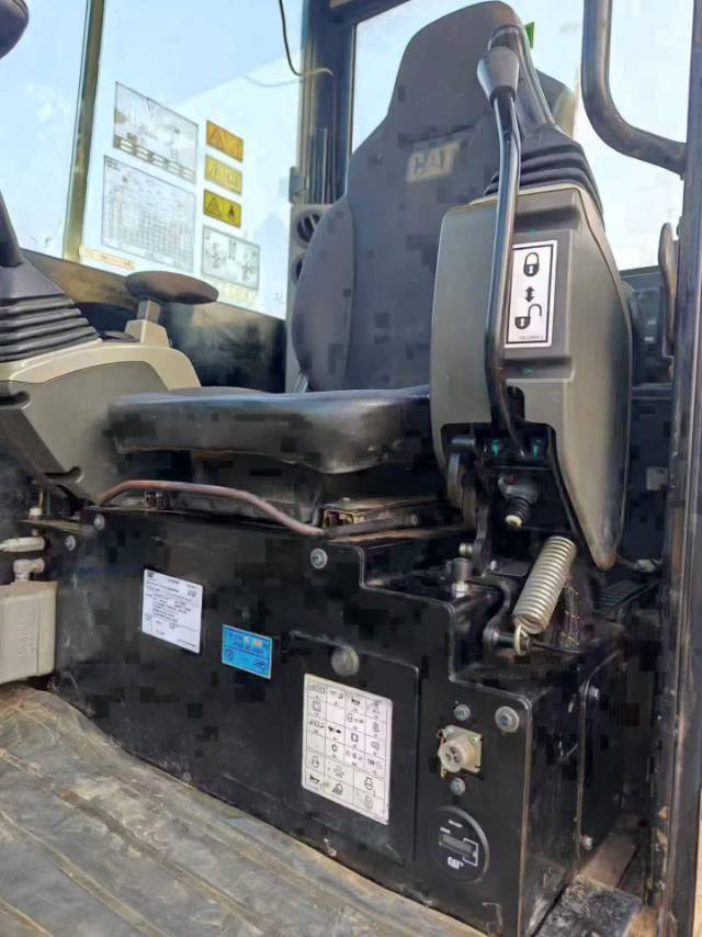 Buy Caterpillar 305B Used Excavator / 8
