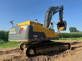 Buy Volvo EC350D Used Excavator / 4 Buy Volvo EC350D Used Excavator / 4