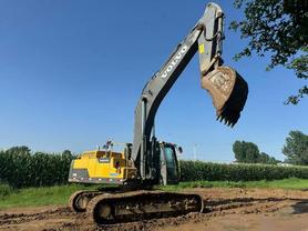 Buy Volvo EC350D Used Excavator / 2 Buy Volvo EC350D Used Excavator / 2