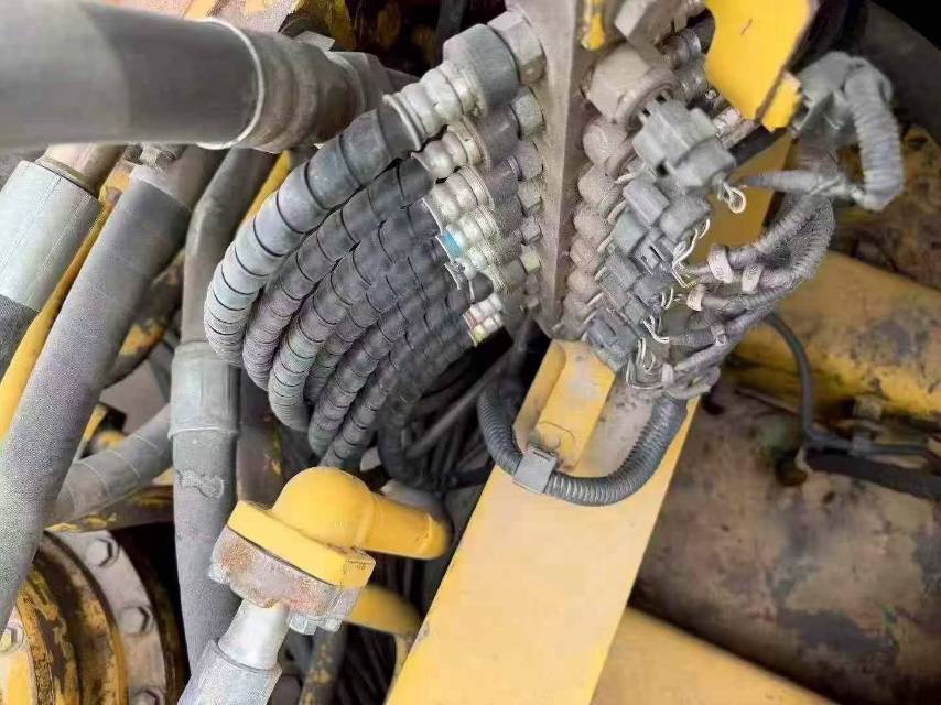 Buy Komatsu PC360-7 Used Excavator / 6