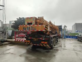 Buy XCMG QY20G Used Crane / 2 Buy XCMG QY20G Used Crane / 2