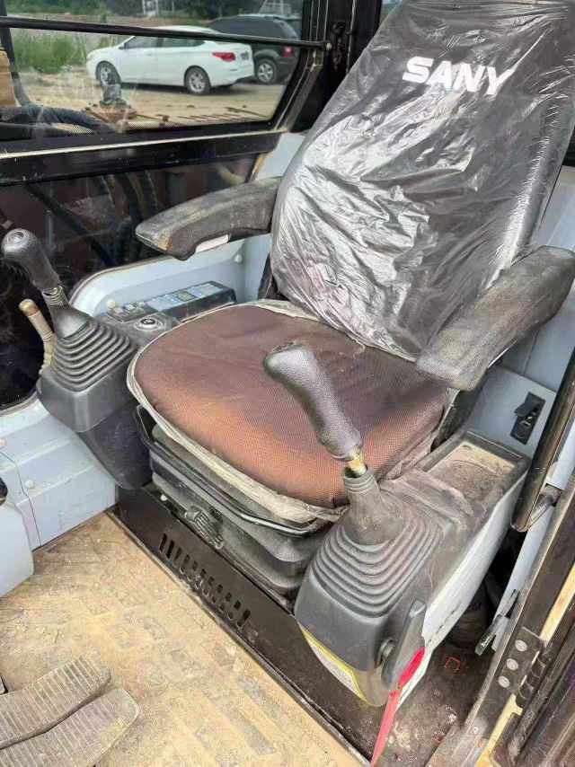 Buy Sany SY75C Used Excavator / 8