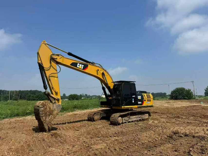 Buy Caterpillar 324D Used Excavator / 2
