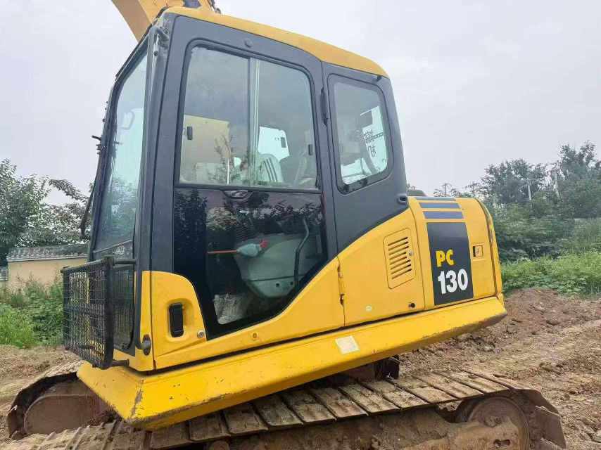 Buy Komatsu PC130 Used Excavator / 6