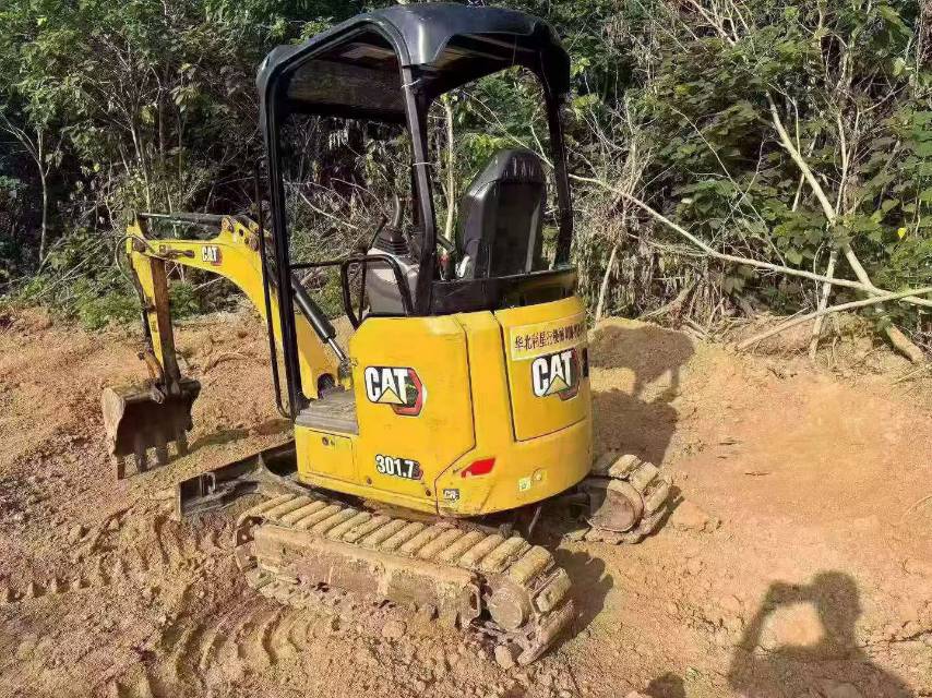 Buy Caterpillar 301.7D Used Excavator / 8