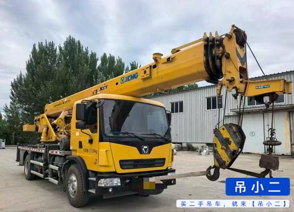 Buy XCMG XCT12L4-1 Used Crane / 2