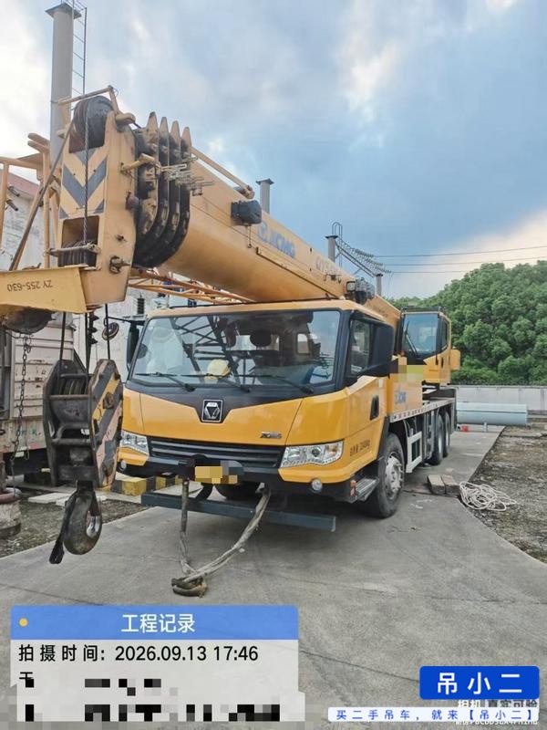 Buy XCMG QY25K5C Used Crane / 2