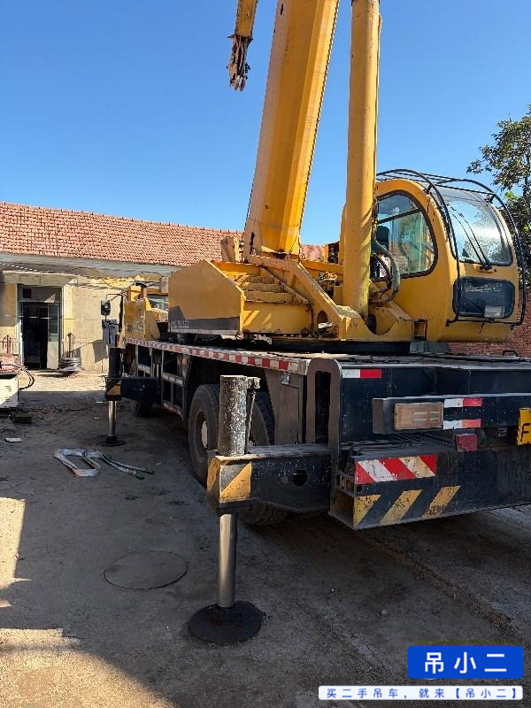 Buy XCMG QY20G Used Crane / 4
