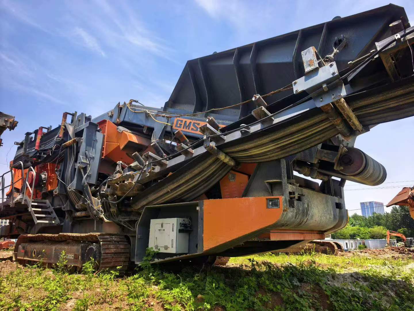 Buy Metso Outotec HP600 Used Crusher / 8