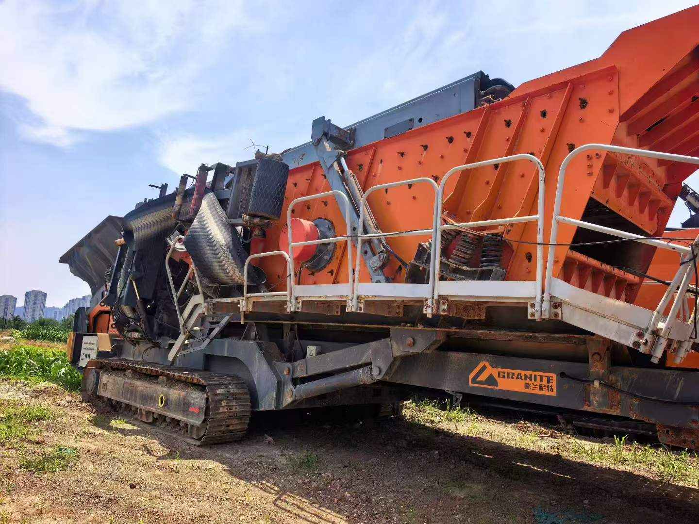 Buy Metso Outotec HP600 Used Crusher / 5
