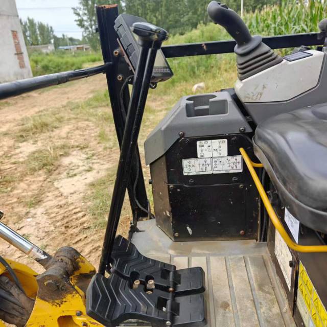 Buy Caterpillar 301.5CR Used Excavator / 3