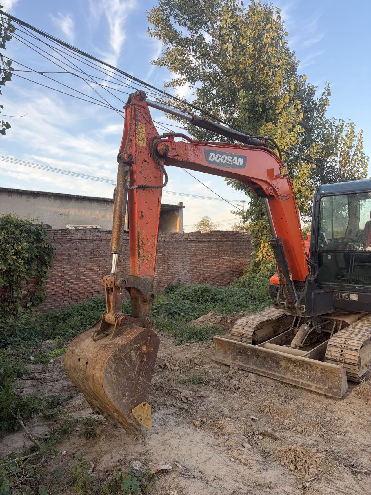 Buy Doosan 60-7 Used Excavator / 3