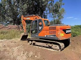Buy Doosan DX150-9C Used Excavator / 3 Buy Doosan DX150-9C Used Excavator / 3