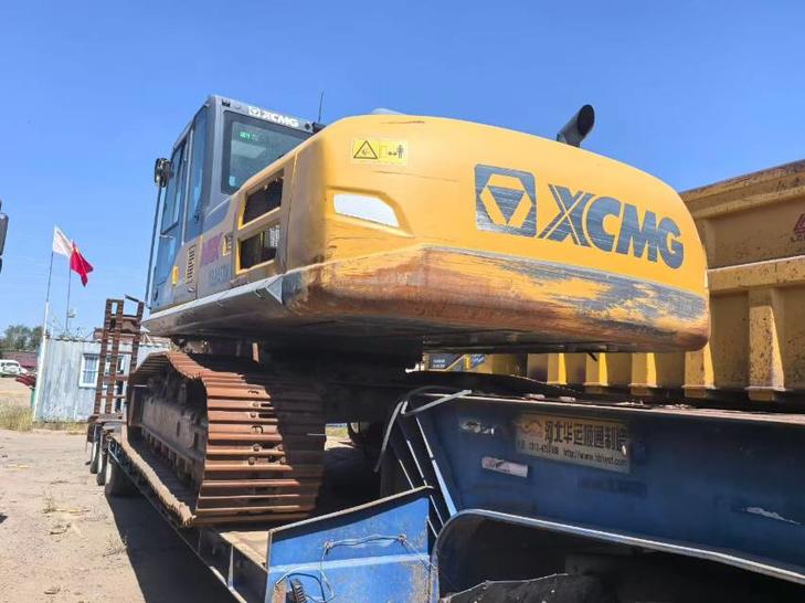 Buy XCMG XE245DK Used Excavator / 1
