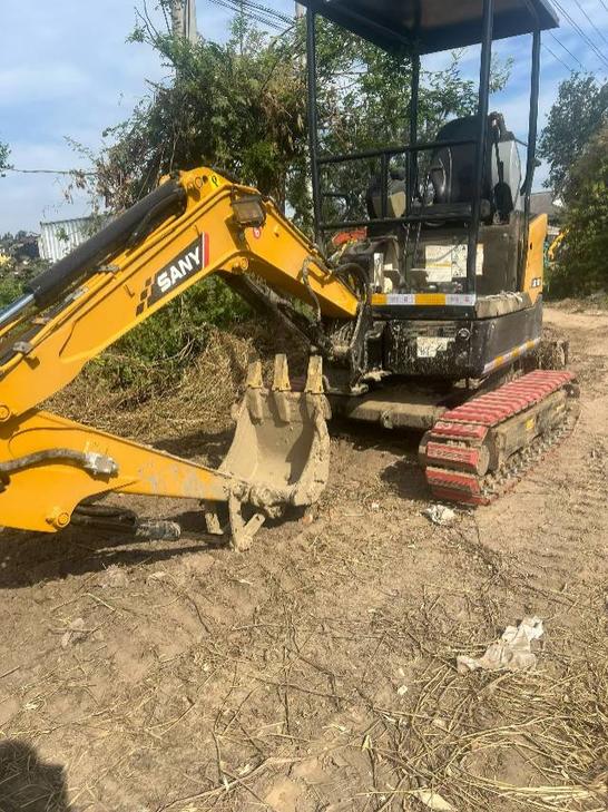 Buy Sany SY16C Used Excavator / 1