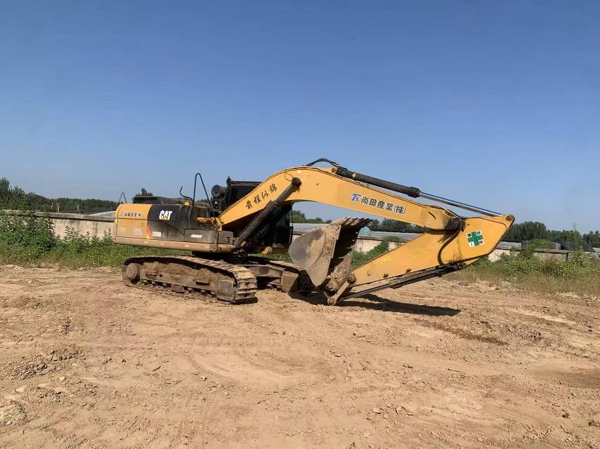 Buy Caterpillar 324D Used Excavator / 4