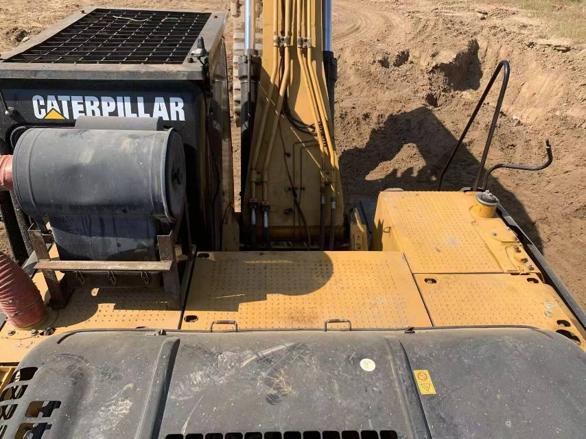 Buy Caterpillar 324D Used Excavator / 8