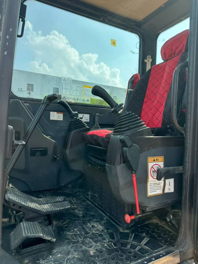 Buy Sany SY60 Used Excavator / 6